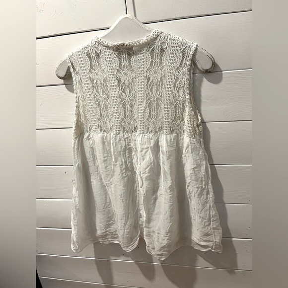 BELLAMBRA – M – Lace & Silk Sleeveless Top - Picture 5 of 7